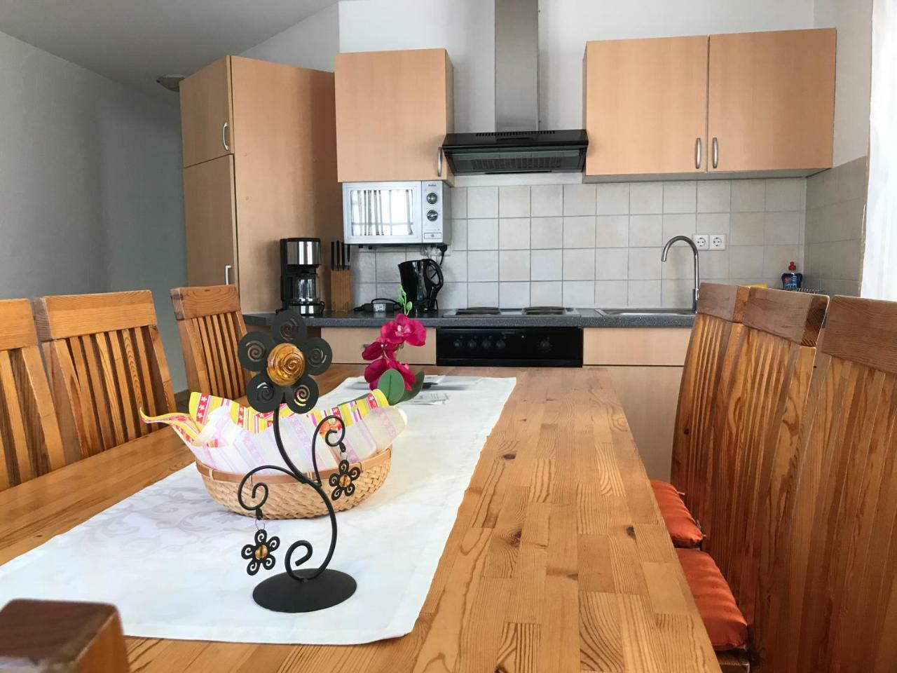 Gaestehaus Am Bach Руст Екстериор снимка