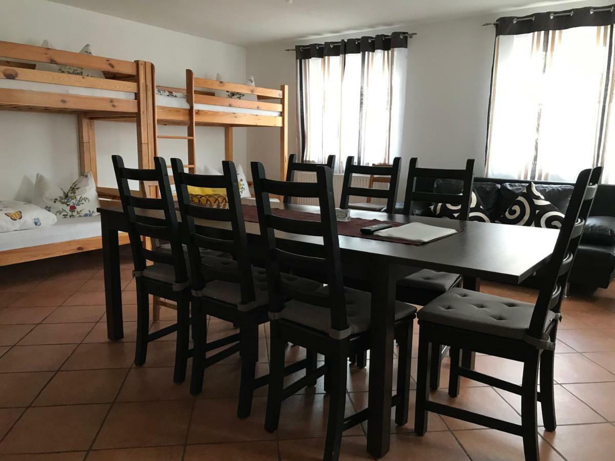 Gaestehaus Am Bach Руст Екстериор снимка