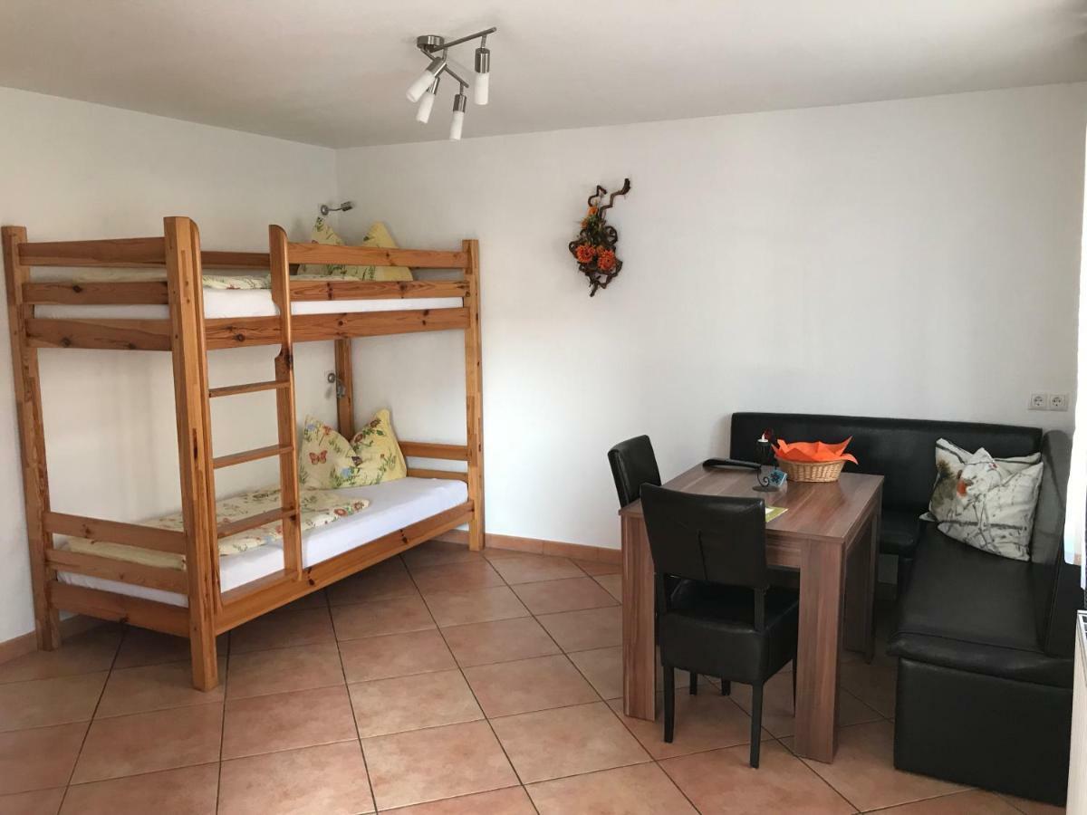Gaestehaus Am Bach Руст Екстериор снимка